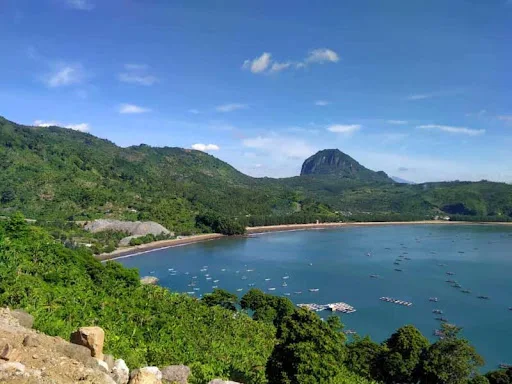 Pantai Gemah Tulungagung