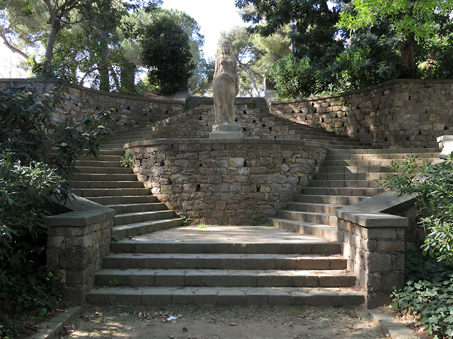 Staircase by Jean-Claude Nicolas Forestier, Jardins de Laribal, Montjuïc, Barcelona