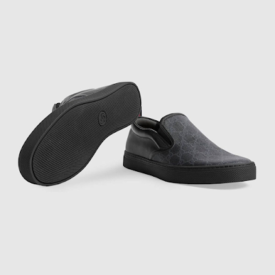 Gucci Men’s GG Supreme Sneakers Slip-On sở hữu thiết kế tối giản nhưng vẫn vô cùng sang trọng