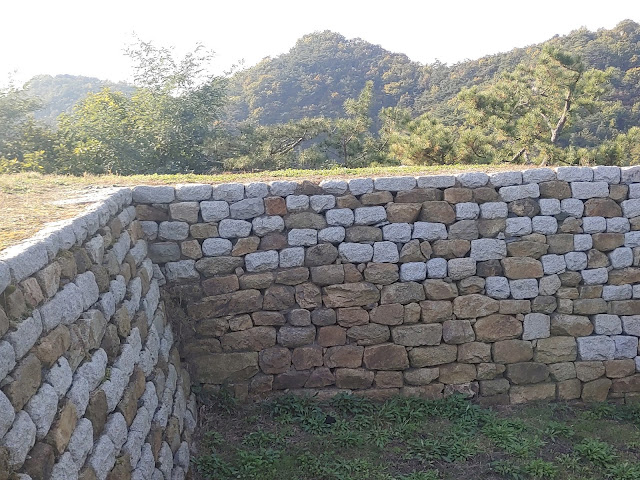 용마4보루 성벽