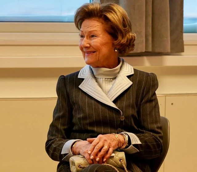 Queen Sonja presented the Queen Sonja’s School Award 2021