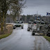 Suecia envía cientos de tropas para reforzar la isla de Gotland ante la amenaza de Rusia en Ucrania.