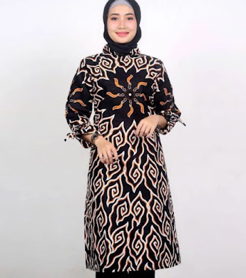 Baju batik mega mendung wanita