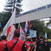 Demo Buruh di Balai Kota Depok Tuntut UMK Naik 10 Persen
