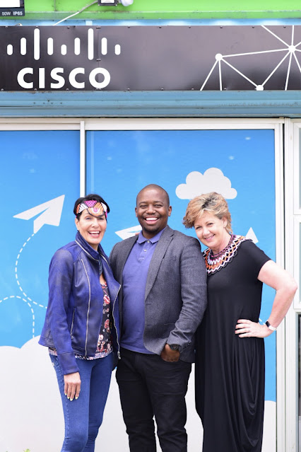 @MakwaIT and @Cisco_SA Bring Cutting Edge Technology to #Diepsloot Community #MakwaIT #CuriosityInnovates