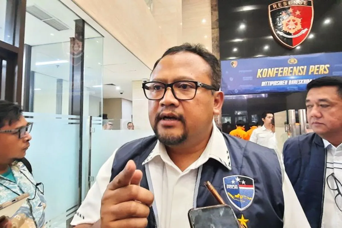 Bareskrim Polri, Amanda Manopo