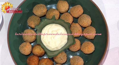 Polpette con carciofi e salsa aioli ricetta Roberta Lamberti