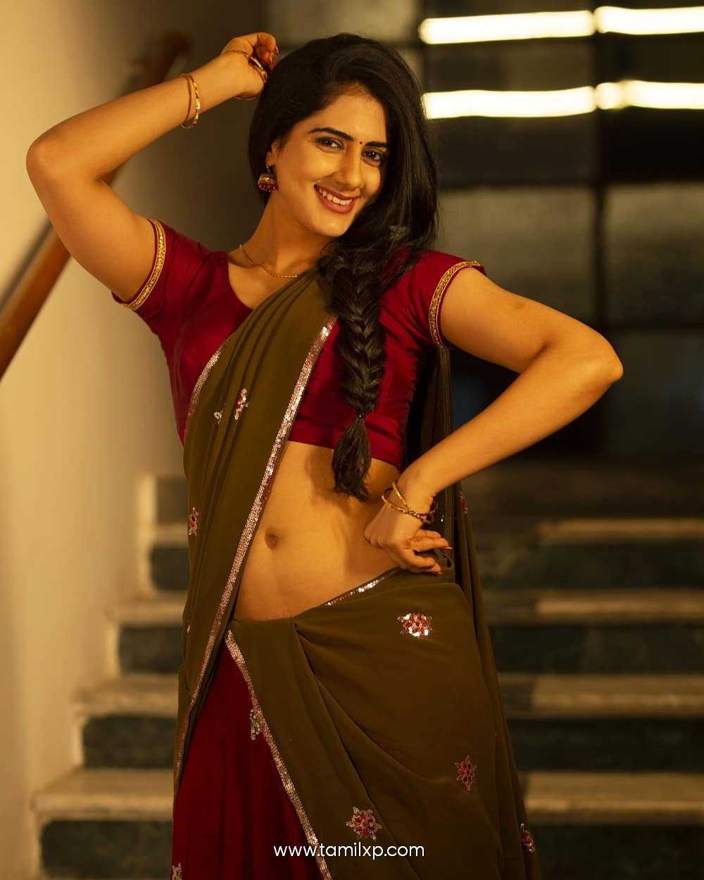 Actress Gehna Sippy half saree