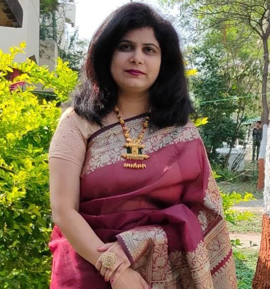 डॉ. रीना रवि मालपानी द्वारा महिला दिवस पर लिखित लेख “मेरा अस्तित्व और वजूद दूसरे तय न करें”