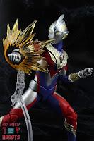 S.H. Figuarts Ultraman Trigger Multi Type 30