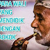 PARA WALI YANG MENDIDIK DENGAN ROKOK