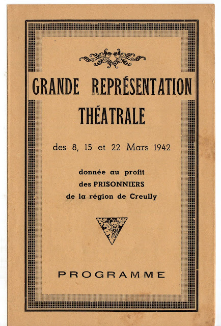 Les habitants de Creully au théâtre pour les prisonniers