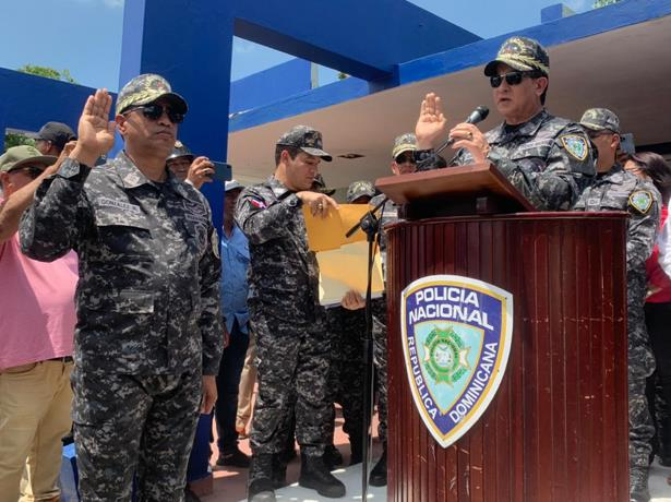 Eduardo Then sustituye al director de la Policía en Santiago tras ola de homicidios y robos