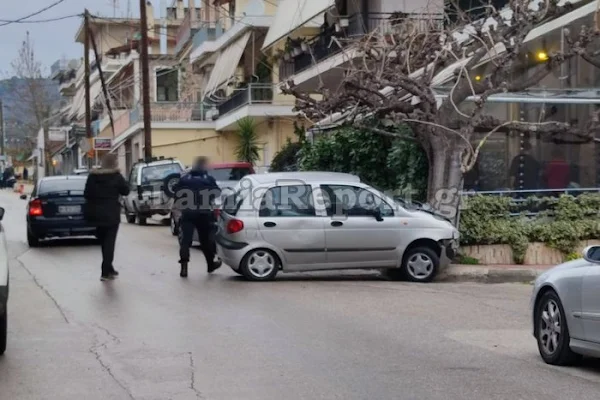 Λαμία: Τροχαίο ατύχημα με τρία εμπλεκόμενα