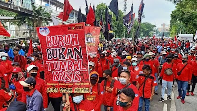 Kerja Serius Gaji Main-main!, Buruh Ancam Geruduk Balai Kota dan Istana Hingga Mogok Nasional