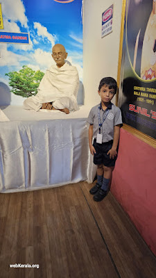 Wax statue of Mahatma Gandhi in Thiruvananthapuram