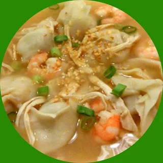 Water,Wrapper,Bouillon,Green-Onion,Egg,Onion,Pepper,Fish-Sauce,Molo-Wrapper,Salt,Chicken-Broth,Ground-Pork,Soy-Sauce,Chicken,Garlic,Shrimp,Pork,Chives,