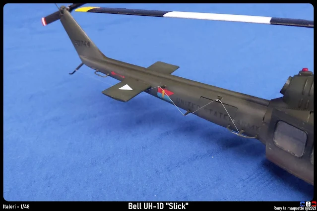 Bell UH-1D d'Italeri au1/48.