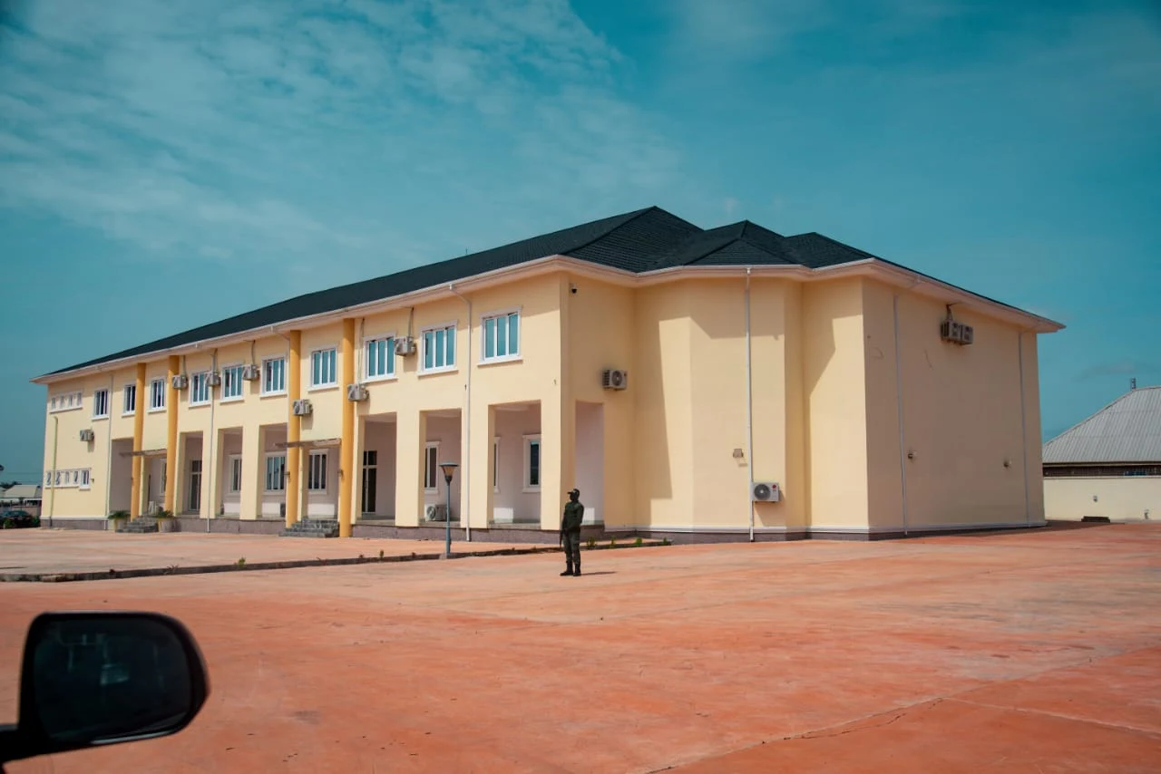 When it comes to Hotels in Jos, Crispan Hotel is your best bet.– Michelle Uneadi