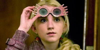 Evanna Lynch a Luna Lovegood, de Harry Potter, recebeu um “grande chamado para acordar” após apoiar publicamente JK Rowling