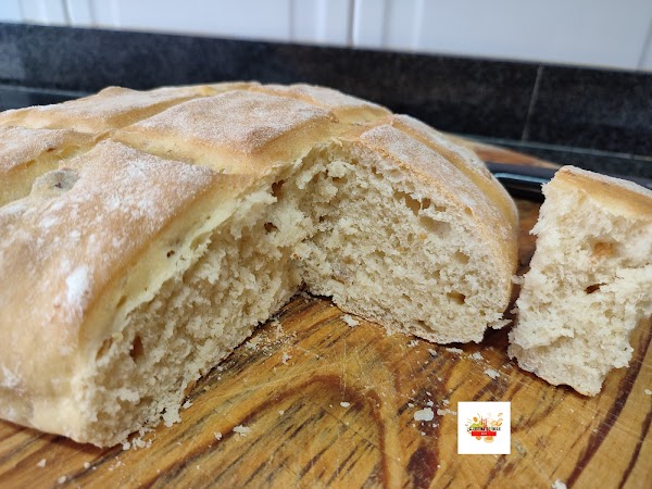 TORTA CON CHICHARRONES