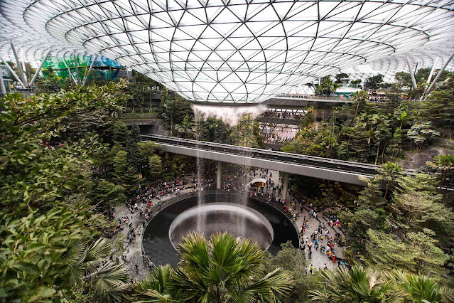 Layover at Singapore Changi Airport