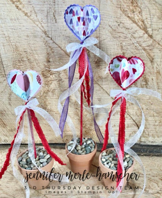 Check out this weeks 3D Thursday Project just in time for Valentine's Day.  Learn to create a 3D Growing Hearts Home Decor piece.