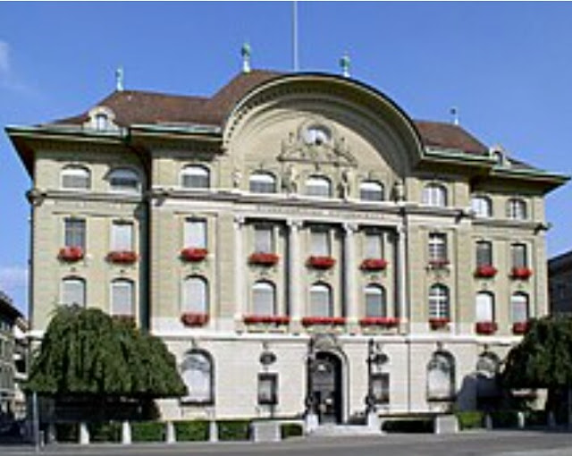 Alt: = "Central Bank of Switzerland Building"