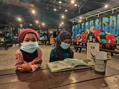 Tempat Makan Malam Best dan Menarik di Kuala Terengganu