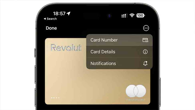 يعرض تطبيق Wallet على iPhone خيار رقم البطاقة لبطاقة Revolut