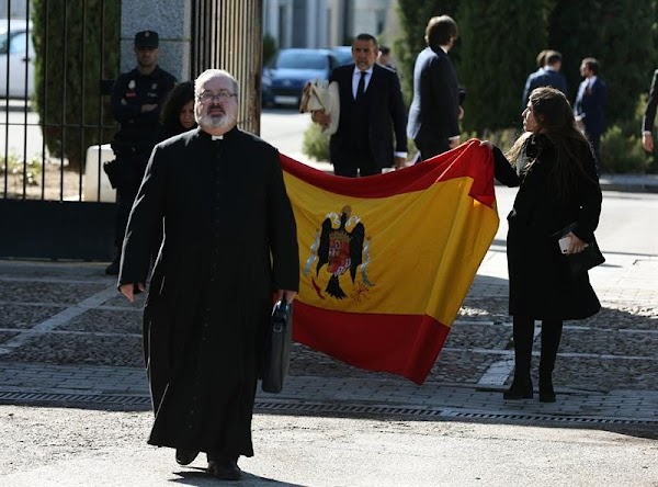 Misas a Franco por cojones 