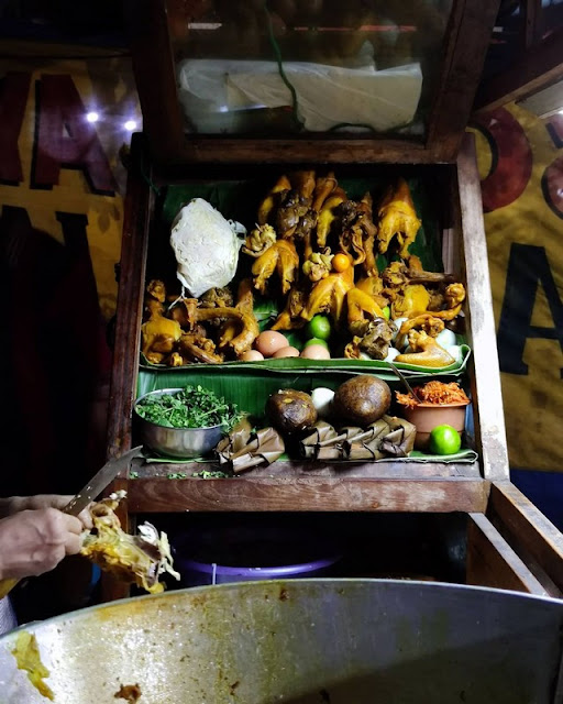 Tempat Makan Keluarga di Surabaya - Soto Ayam