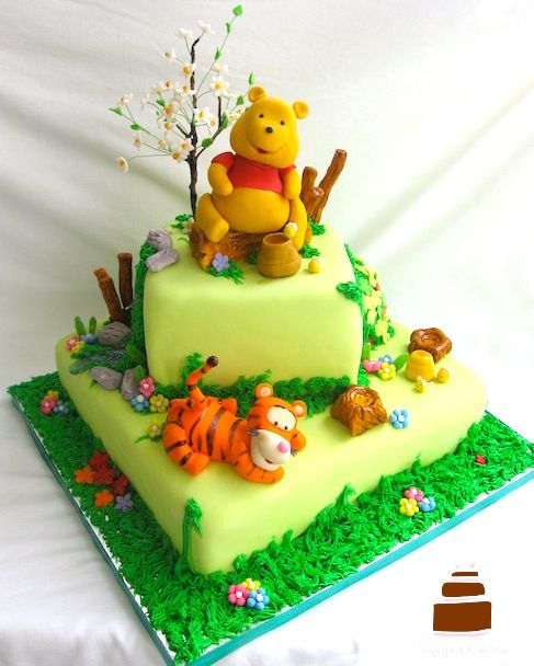 winnie the pooh cake