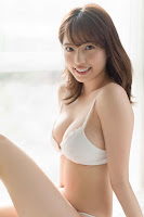 MIYU みゆパイ Japanese gravure idol big tits photo gallery