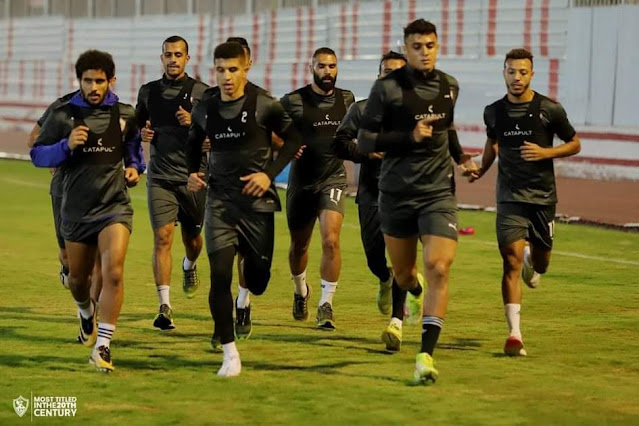 طبيب الزمالك يطمئن الجماهير علي جاهزيه اللاعبين لمباراة الإسماعيلي