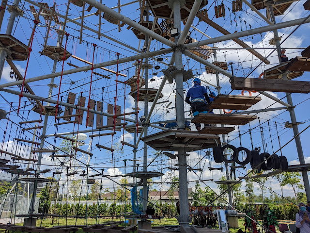 Goosebumps Rope Course