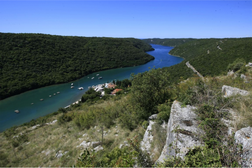 Pirate Cave Lim Fjord | Premium boat tours Istria, Funtana, Dolphin tours Istria