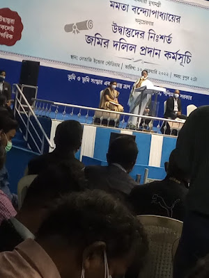 নিচু ক্লাসেরও দরজা খোলার ভাবনা রাজ্য সরকারের