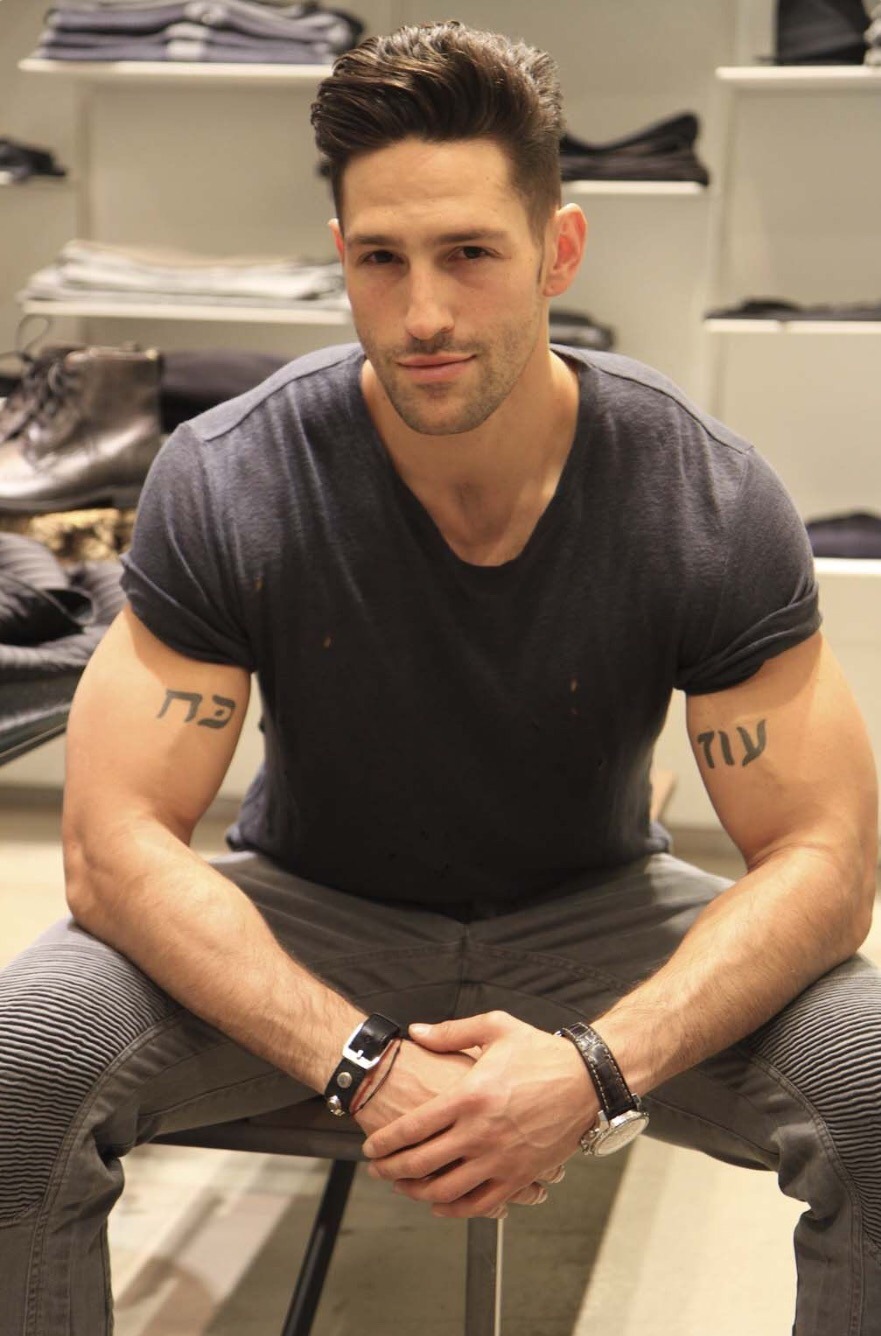 mysterious-sexy-guy-big-biceps