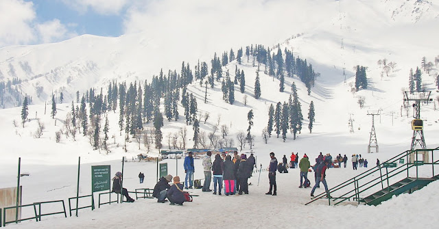 Gulmarg- Kashmir package tour