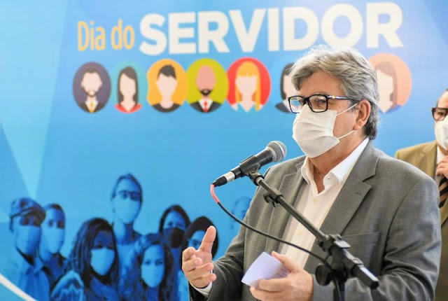 Dia do Servidor Público: João Azevêdo destaca compromisso e agradece aos servidores estaduais pela qualidade dos serviços prestados à população