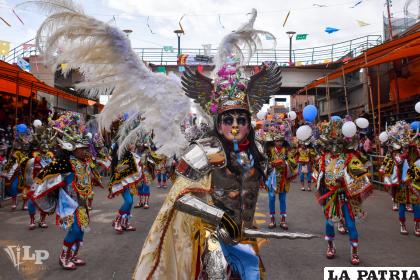 Por el Carnaval de Oruro  Municipio reporta déficit de 2.4 millones de bolivianos