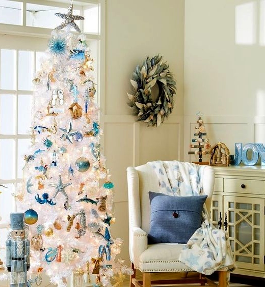 White Coastal Beach Christmas Tree Idea