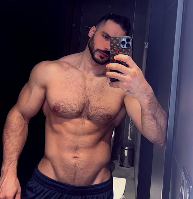 Daddy Bears Hairy Hunks