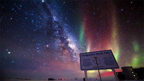 Aurora australis at the South Pole in Antarctica