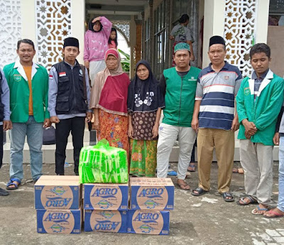 HIMMAH NW Kota Mataram Salurkan Bantuan Ke Korban Banjir Bandang di Desa Sesela.