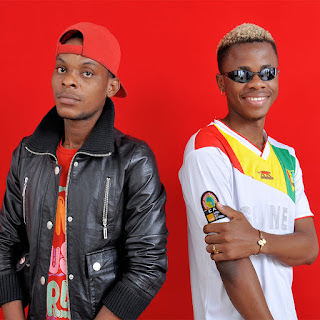  DOWNLOAD MP3: Dj Fera G feat. Whilinho Paninão & Turma Da Terrex - Namorar Com Careca