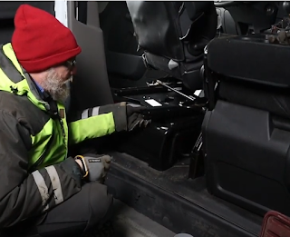 Olof installing Swivel base in Nissan NV 400