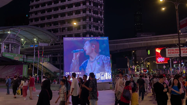 fans support ad, lot 10 led billboard, KL digital billboard, KL led billboard, Kuala Lumpur digital billboard, KL LED Ads, Malaysia digital billboard,