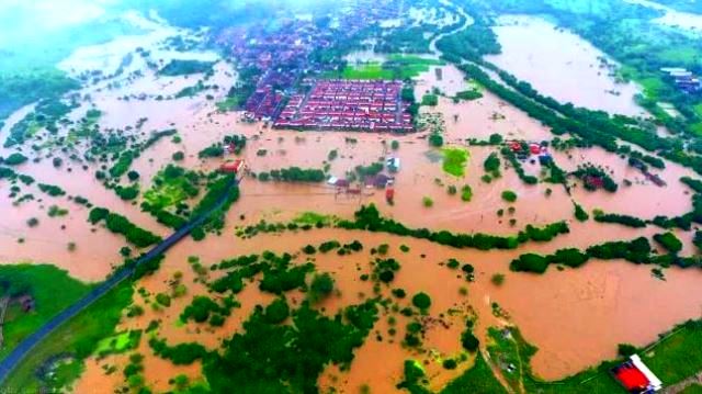 Enchente deixa mais uma lição para Itapetinga sobre avanço de casas às margens do rio Catolé